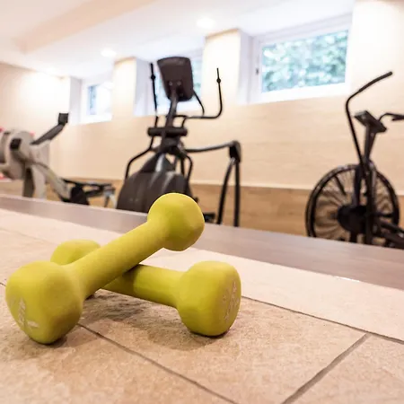 Ξενοδοχείο Fuchsbraeu 4*