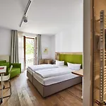 Fuchsbraeu Ξενοδοχείο 4*