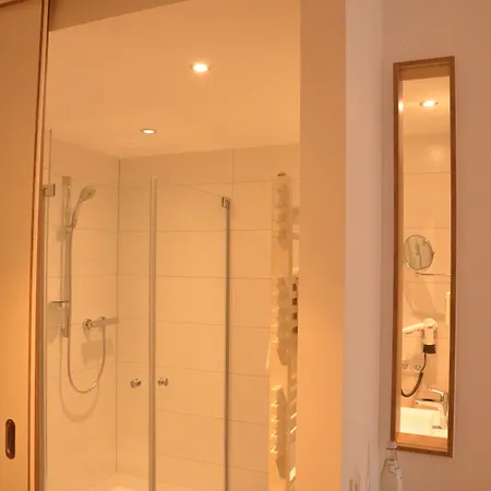 Fuchsbraeu Hotell