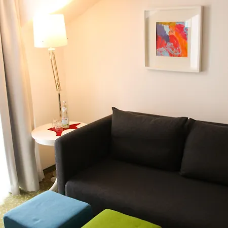 Fuchsbraeu Hotel 4*